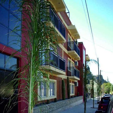 Apart Hotel تشليسيتو المظهر الخارجي الصورة